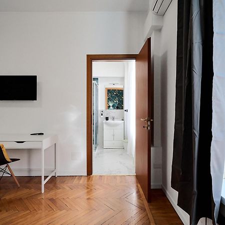 We Home - Filzi41 - Milano Centrale Luaran gambar